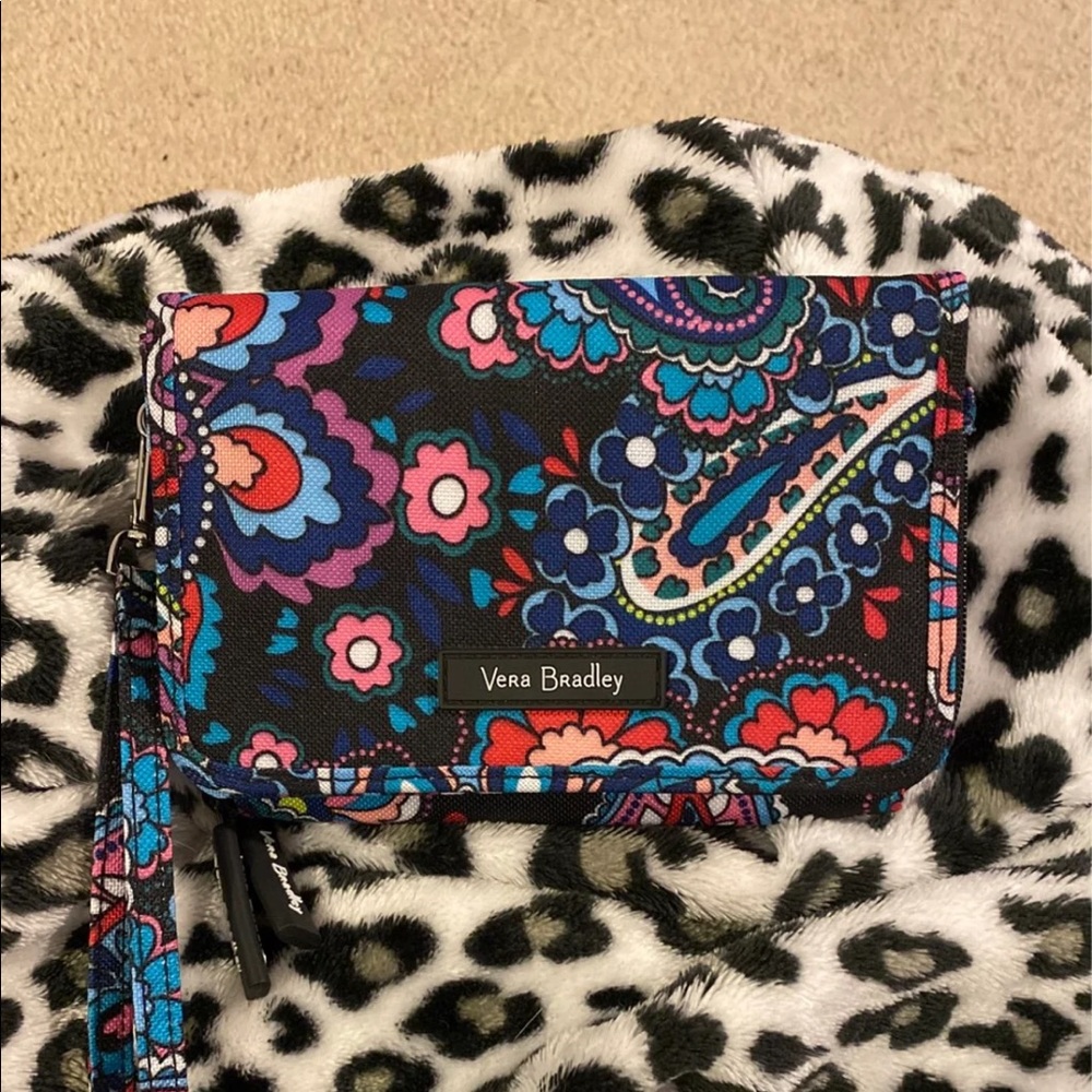 Very Bradley RFID 3-in-1 Crossbody